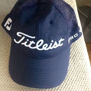 Titleist Pro V1 Hat
